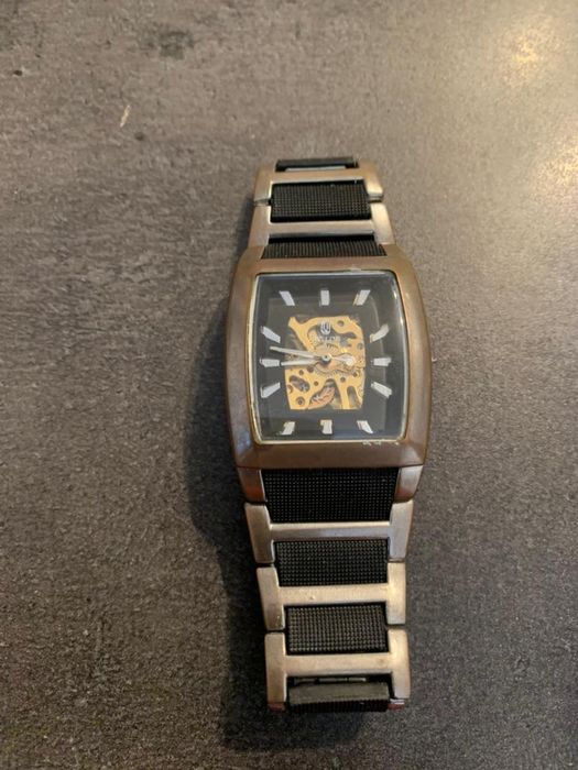 Ceasuri Automatice / Baterii / Bricheta