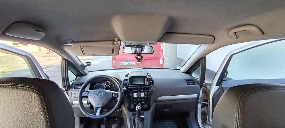 Opel Zafira B Cosmo 1.9 cdti 150cp ,7 locuri