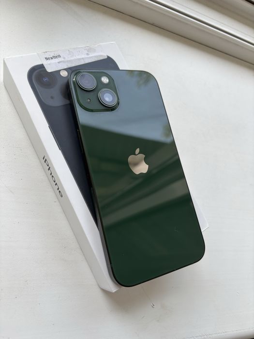 Продам iPhone Apple 13 128g
