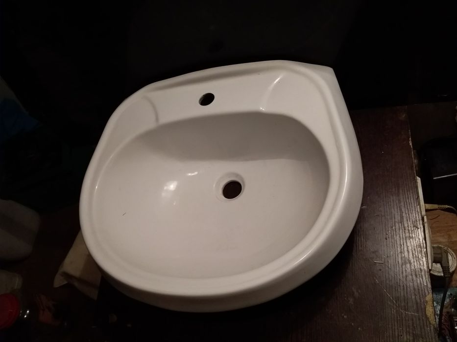 умывальник в туалет