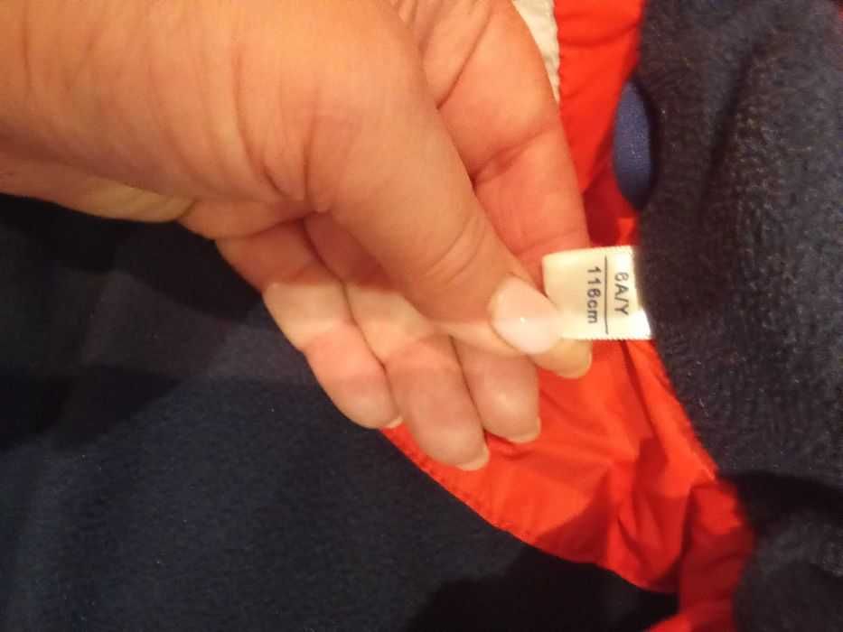 Зимно яке за момче 6 г. до -20 градуса-  23 евро..