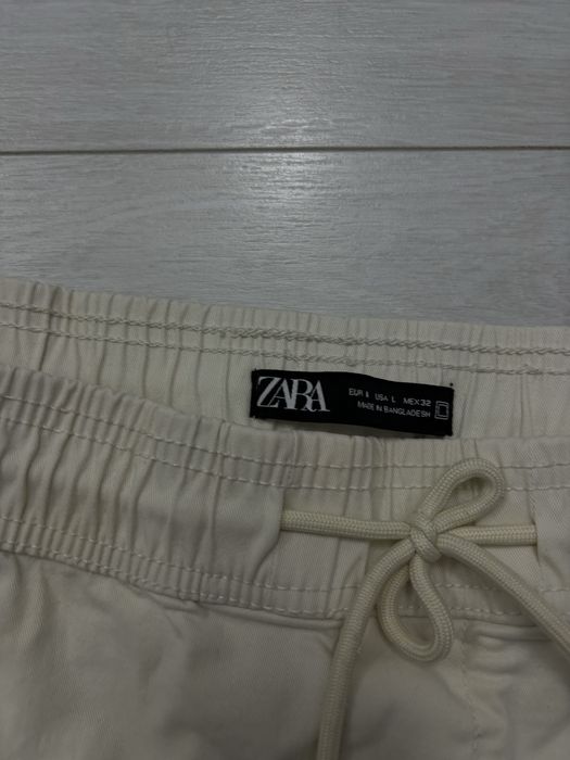 Zara къси панталони M/L