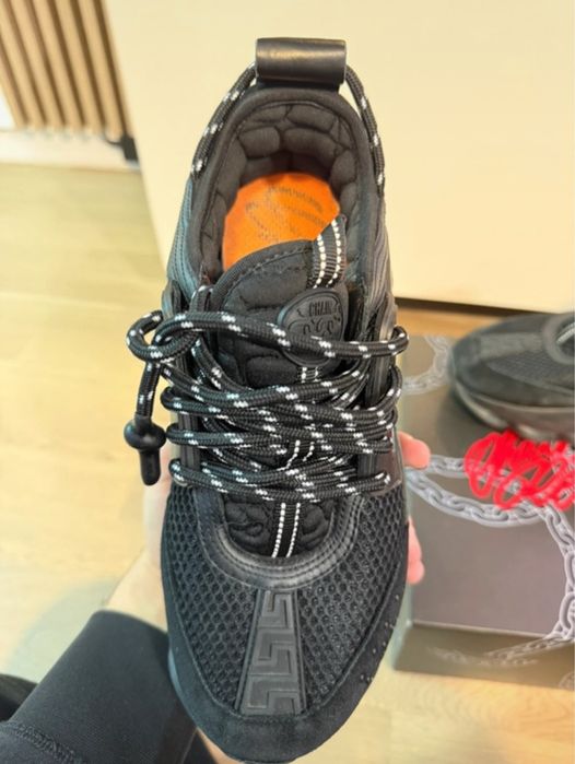 Versace chain reaction