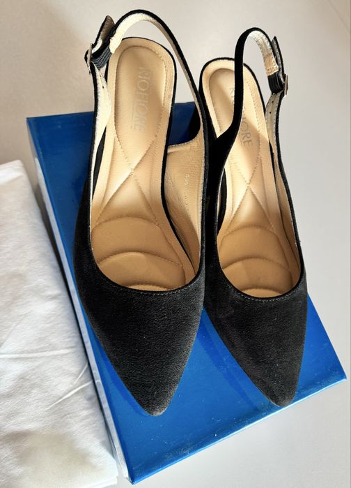 Продаются слингбэки-туфли