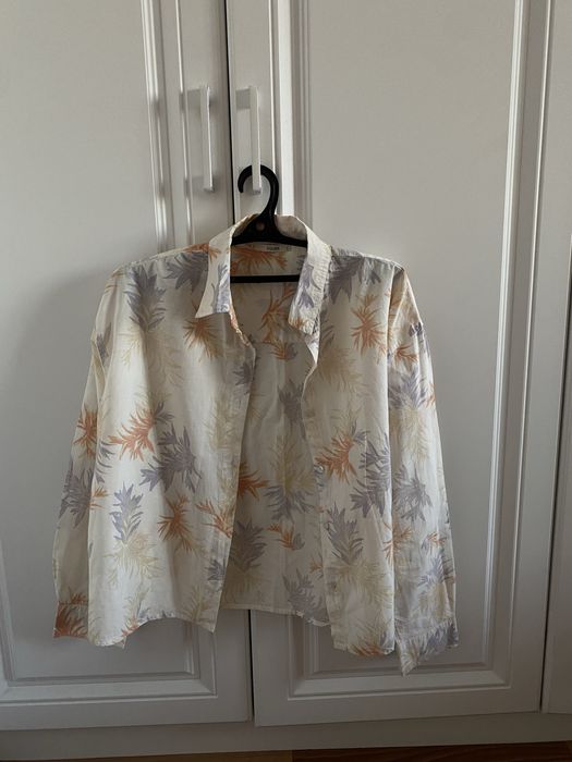 Продается вещи цены приемлемые с доставкой