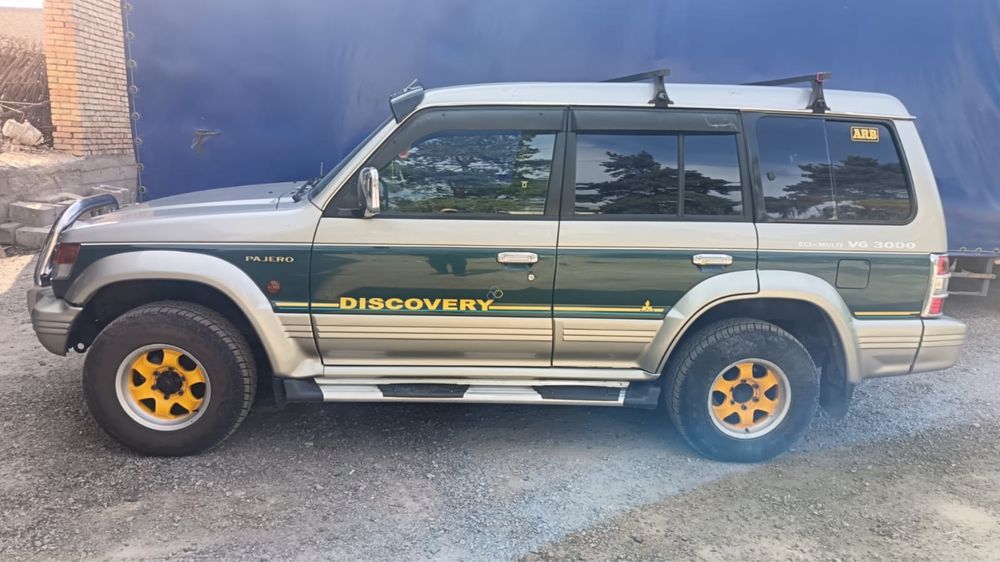 Продам Mitsubishi Pajero