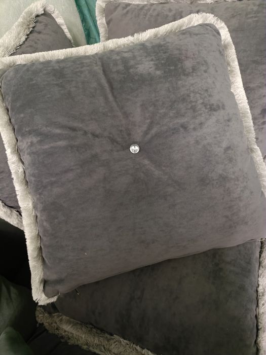 Подушки в отличном состоянии