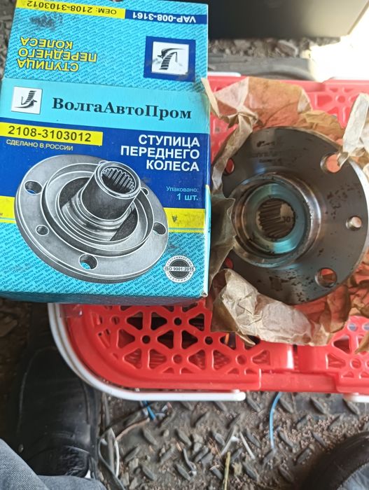 Запчасти на Ваз продам