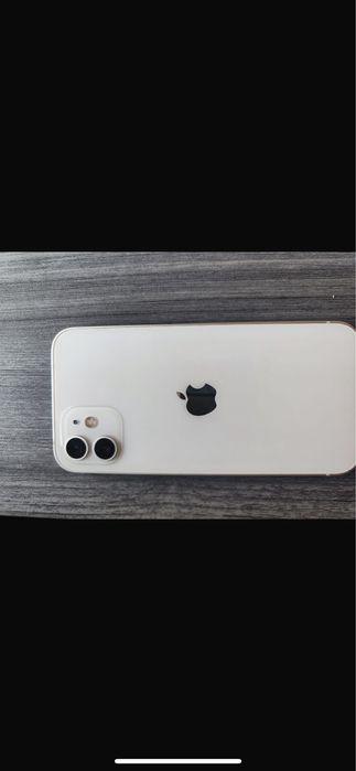 iPhone 12 белый красивый