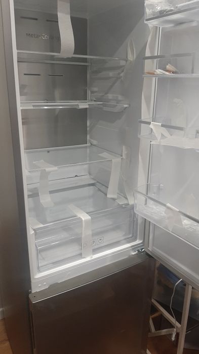 Холодильник Самсунг-2020 г.в