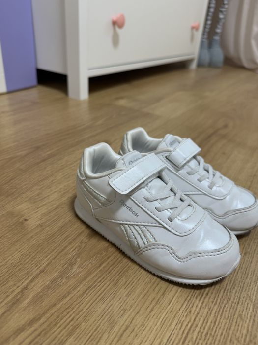 Обувки размер 24 и 25