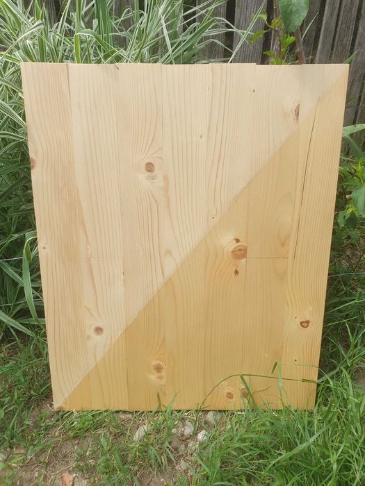 Vand Parchet din lemn masiv brad