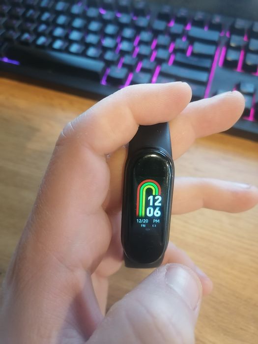 Смарт Часовник гривна M5. Цвят на верижката черен/розов/червен/син