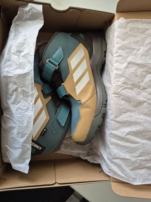 Зимни Маратонки, обувки