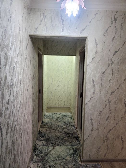 2 Xonali uy Sotiladi