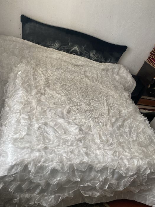 Срончо продам  новое покрывало