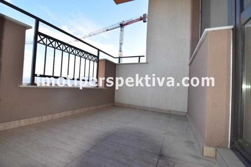 Продава се Тристаен апартамент в Пловдив, Кючук Париж - 101 кв.м за 1387 €/кв.м - Снимка #5