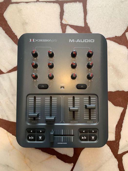 mixer M-Audio X-Session Pro