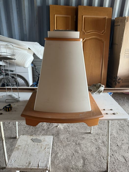 Вытяжка продается.