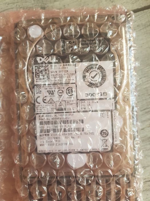 Продам диск sas dell