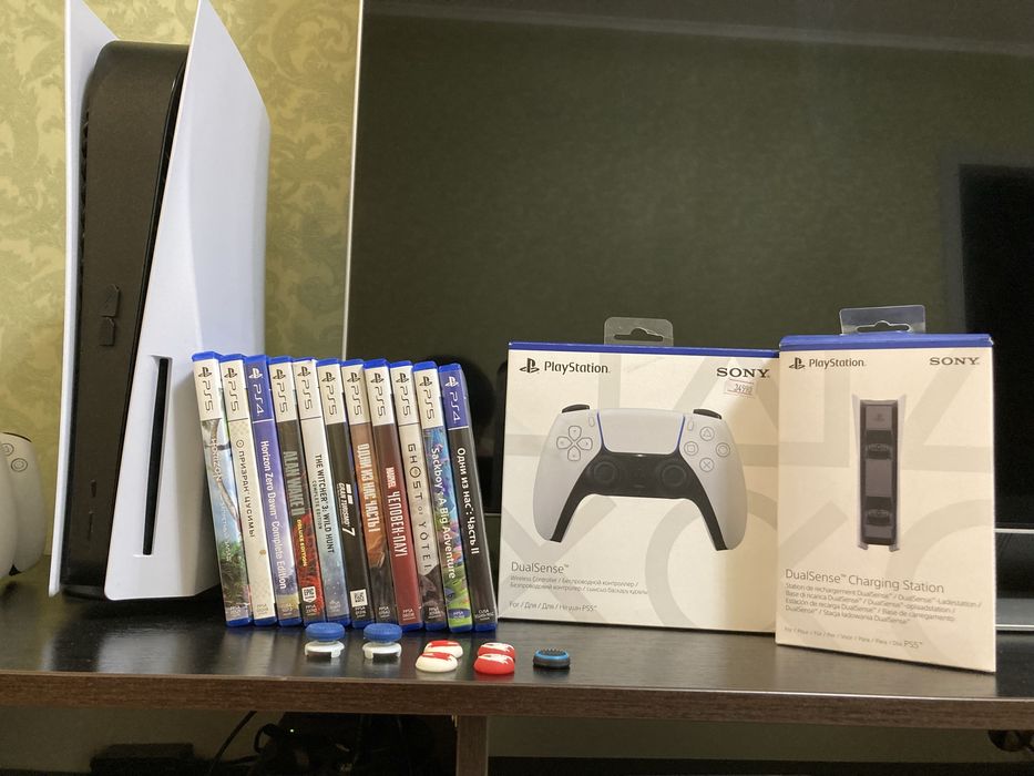 Playstation 5 продам. Ps5 1tb CFI-1200