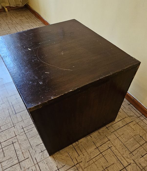 Тумбочка (куб) советская