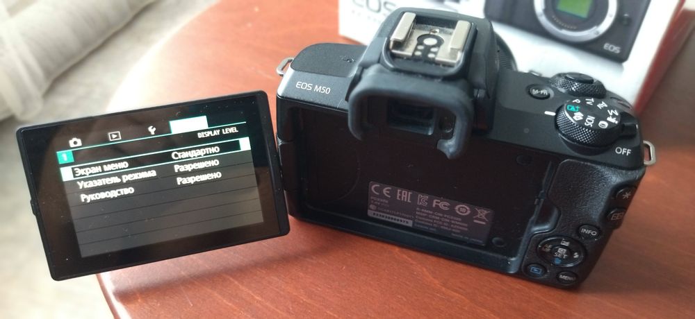 Canon EOS M50 kit в отличном состоянии