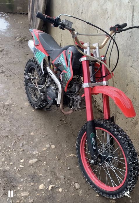 Vand cross de 125 cc CCR