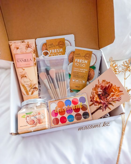 Подарочные боксы с косметикой