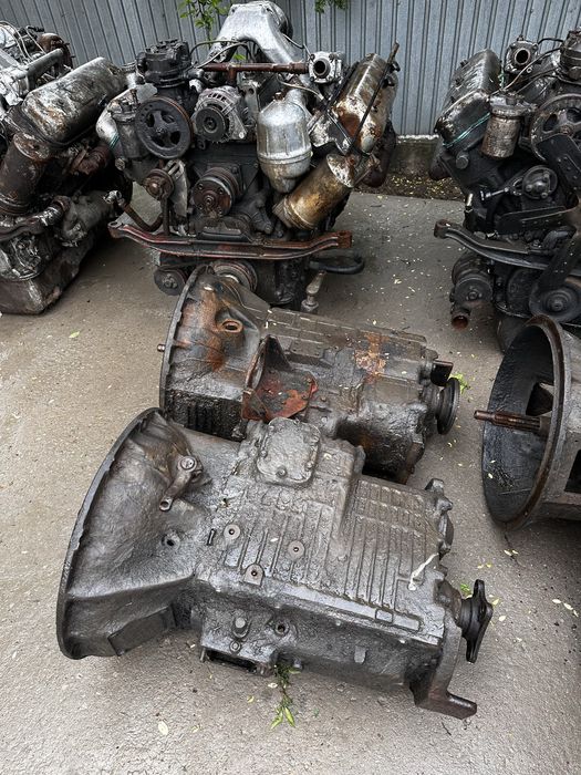 Двигатель МАЗ с кпп комплект