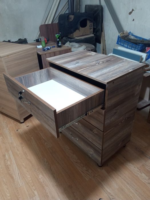 Продам новые камоды