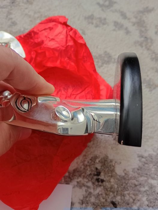 Suport Carti Pierre Cardin