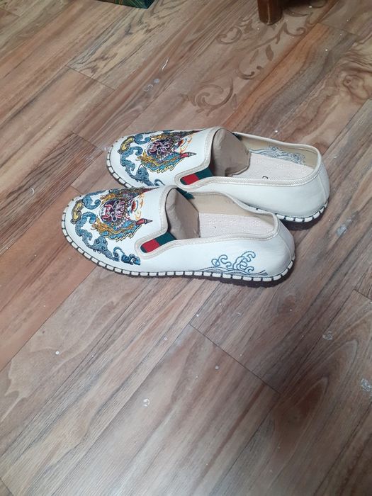 Продам, мокасины