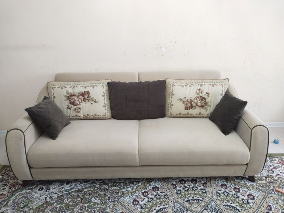 Продам диван  раздвижной