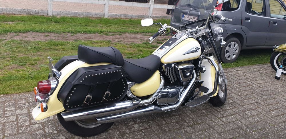 Suzuki Intruder VL 1500 LC Legendary Classic