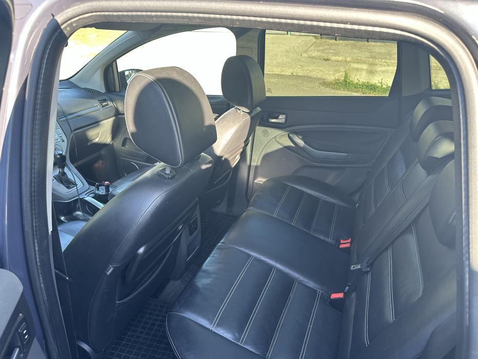 Vand Ford Kuga 2011 4x4