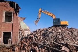 Разрушение  Дом демантаж