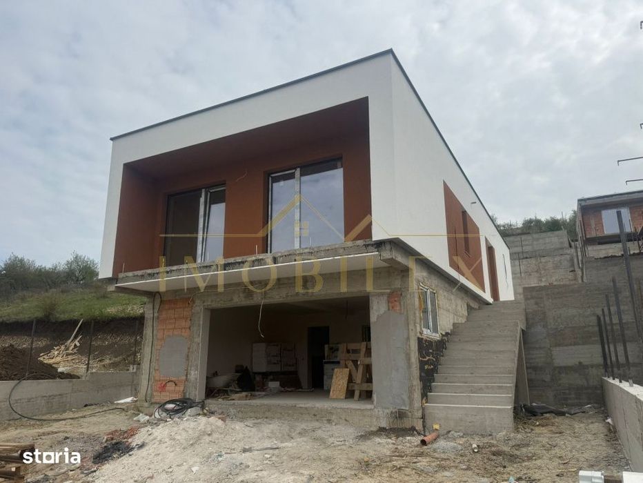 Casa individuala in Dezmir cu panorama