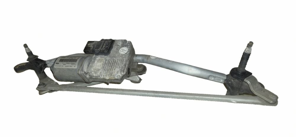 Предно моторче за чистачки Audi A5 S5 Ауди механизъм чистачки