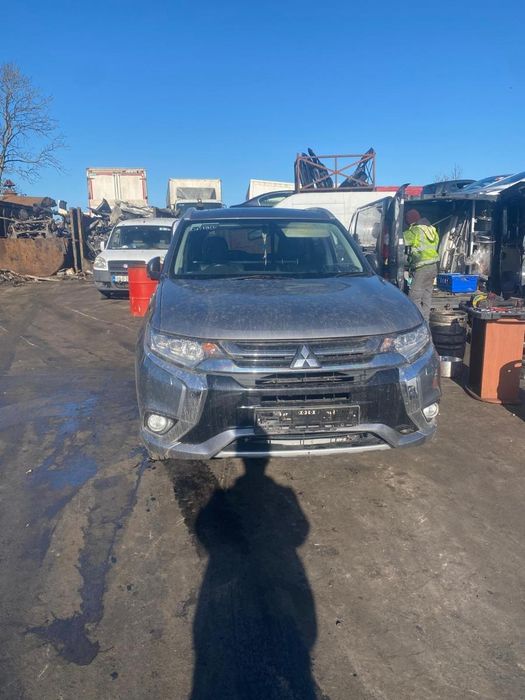 Dezmembrez Mitsubishi Outlander Iii Gg_W, Gf_W, Zj 2018 2.4 Hybrid 4Wd 4B12 99Kw|135Hp
