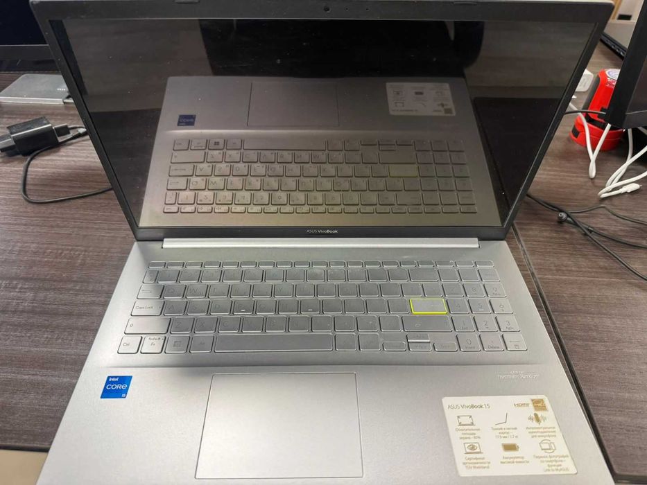 Asus VivoBook 15