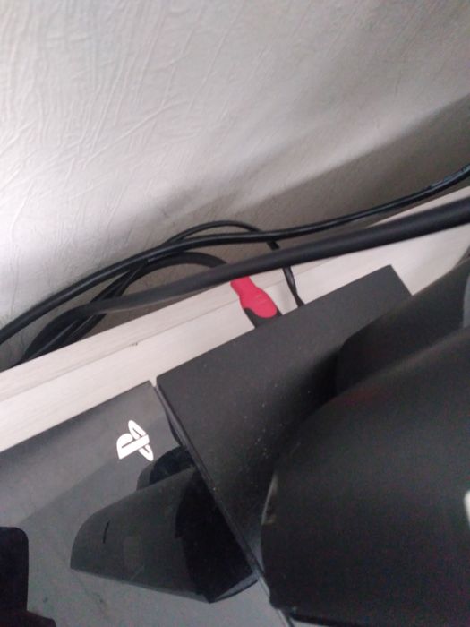 Playstation 4 slim 1тб прошитая торг есть