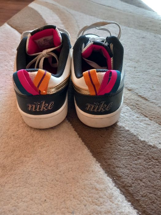 Маратонки за момиче Nike Court Borough 2 SE