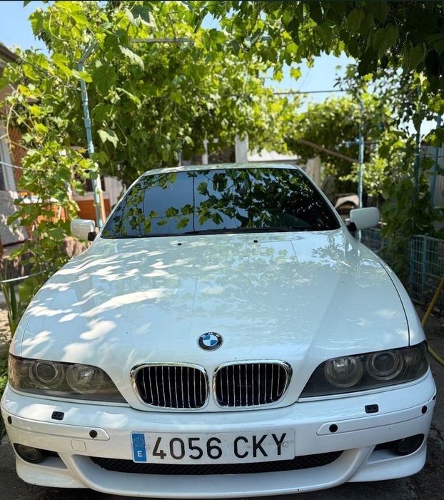 Vând BMW seria 5