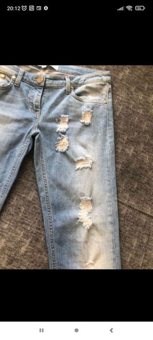 Elizabetta Franchi  дънки на кръпки,светло сини почти неносени