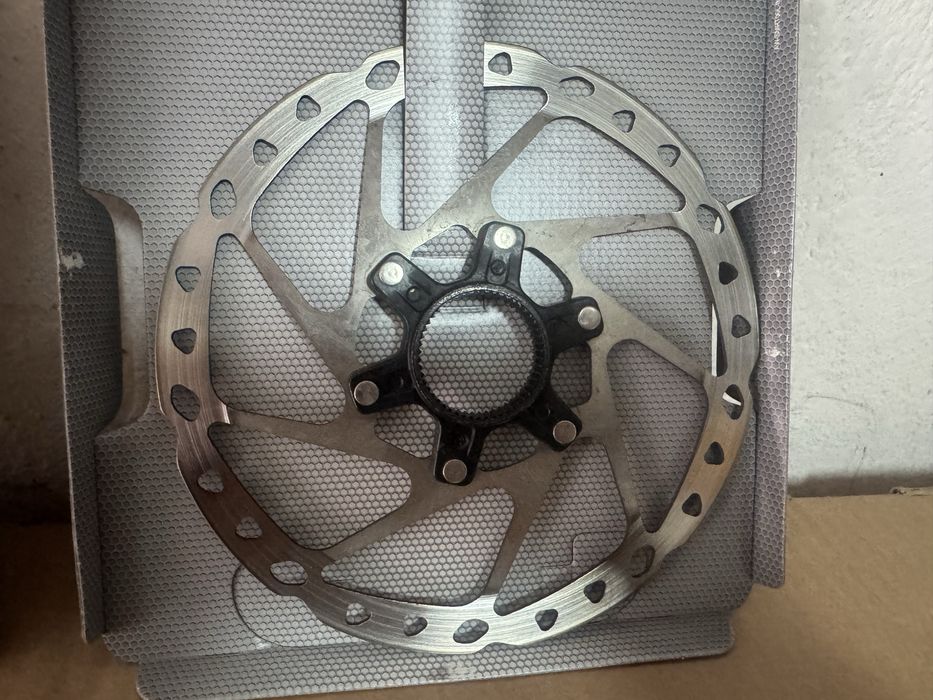 Комплект предна и задна дискови хидравлични спирачки shimano mt-500