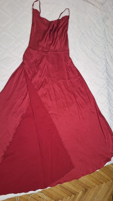 Rochie Rosie in conditii super bune Outlet