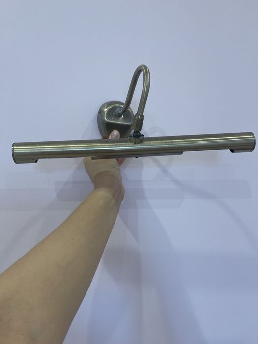 Бра настенное бронзового цвета