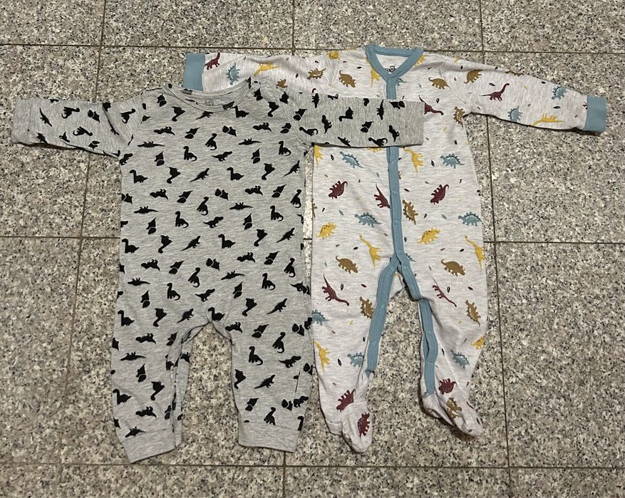 Космонавти, ромпъри, гащеризони за 3-6-9 месеца