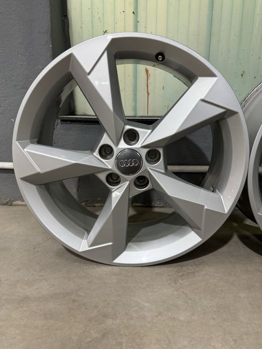 Jante aliaj R19 5x112 7J ET43 Audi Q3